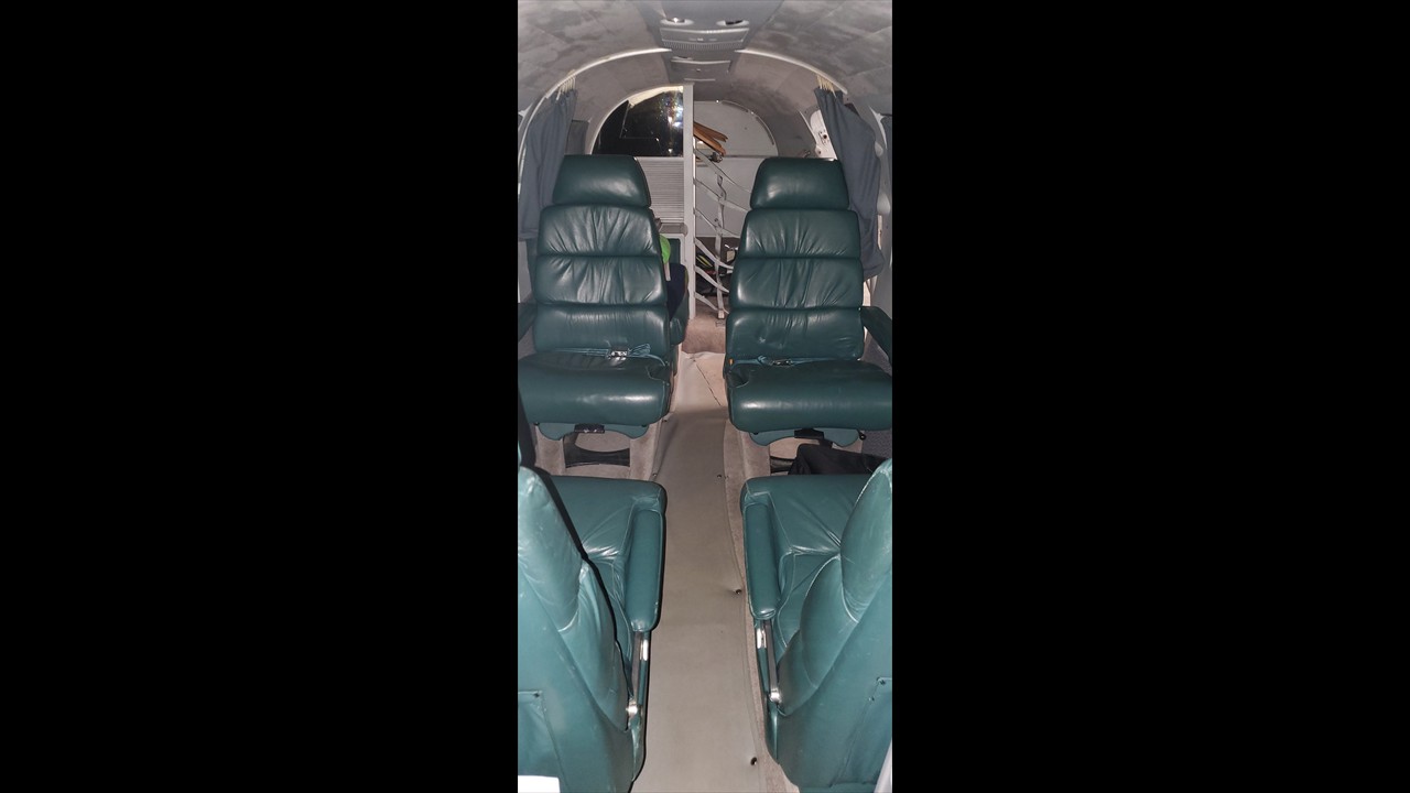 4pc int looking aft s